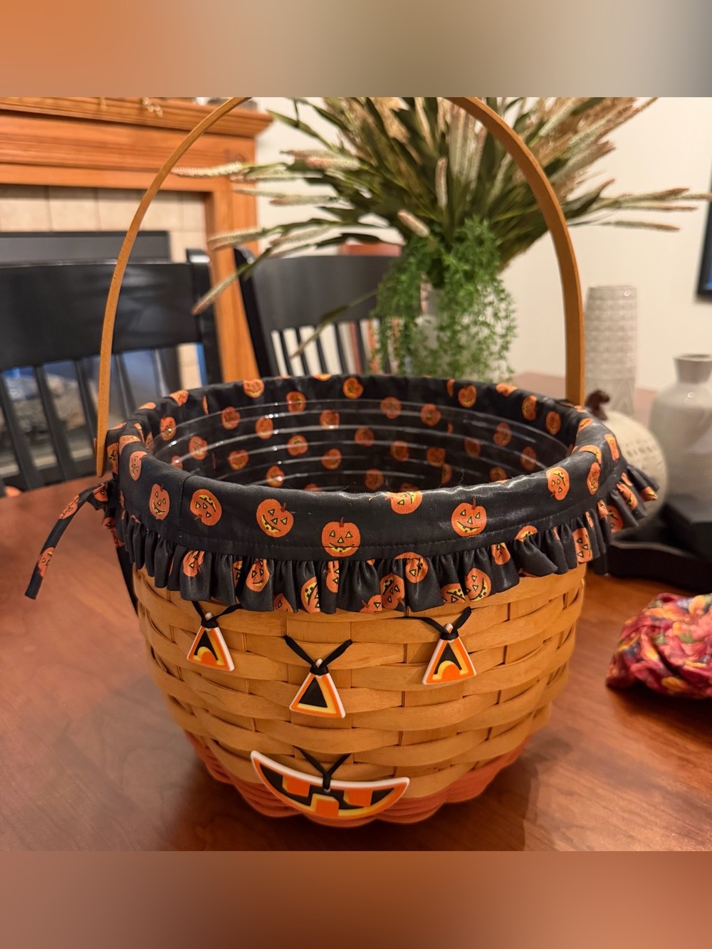 Longaberger 1997 XL Pumpkin Basket